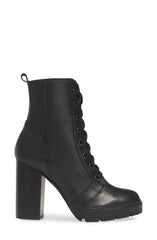 Steve Madden Lead Black Leather Booties Lace up Lug Sole Combat Ankle Boots