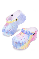 CAPE ROBBIN GARDENER CHUNKY PLATFORM ANKLE STRAP CUT OUT CLOG SANDAL-TIE DYE (6, TIE DYE)