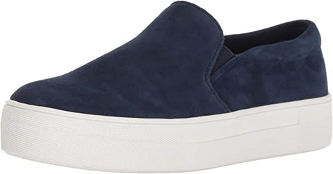 Steve Madden Gills Navy Suede Rounded Toe Slip On Suede Low Top Sneakers