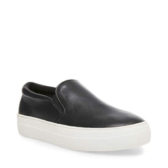 Steve Madden Gills Rounded Toe Slip-On Suede Low Top Sneakers Black White