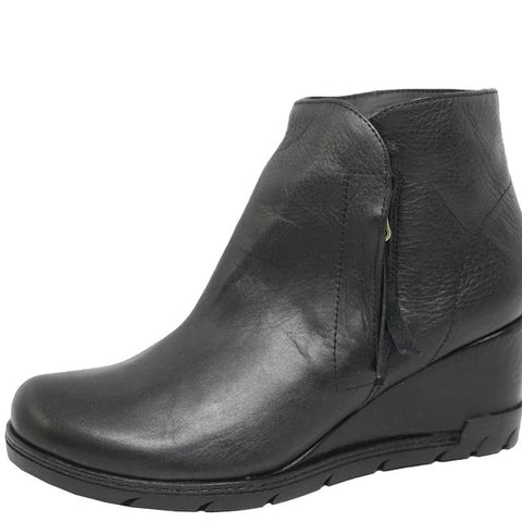 Eric Michael Margot Booties Black Leather Low Wedge Casual Comfort Ankle Booties