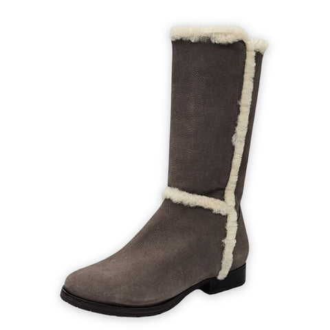 Schutz Grettaa Neutral Gray Fashion Pull On Suede Rouned Toe Fur Knee Boots