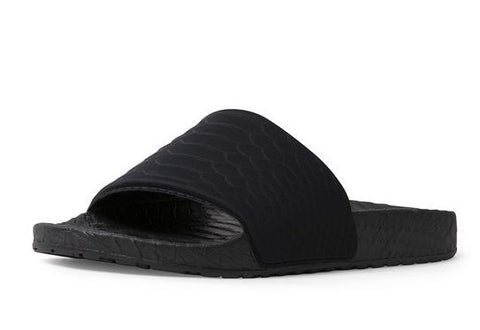 Steve Madden Poolside Open-Toe Single Toe-Strap Slide Flat Sandals Black