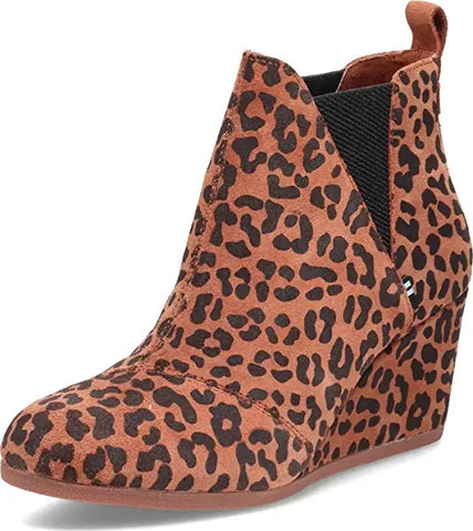 Toms Kelsey Dark Ember Cheetah Pull On Rounded Toe Wedge Heel Suede Ankle Boots