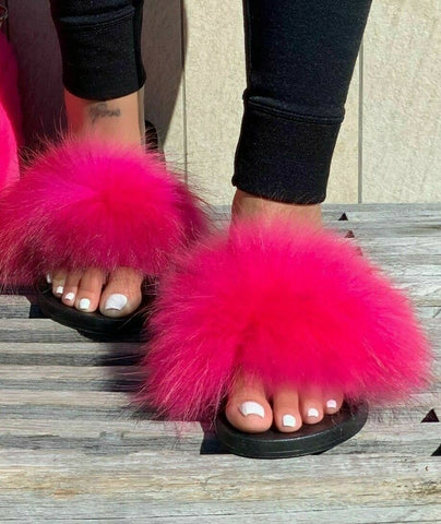 Liliana Nomi-17 Pink Luxury Raccon Fur Slippers Slides Slip On Flat Soles Mules
