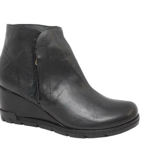 Eric Michael Margot Booties Black Leather Low Wedge Casual Comfort Ankle Booties