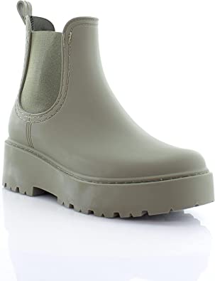 Steve Madden Sahara Olive Elastic Side Panels Pull On Round Toe Heel Rain Boots